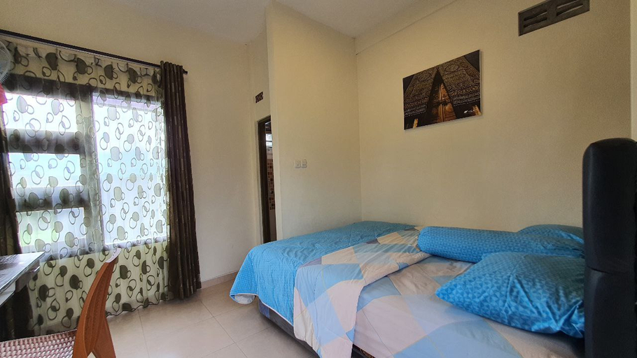 Bedroom 2, Anisa Syariah Home, Malang
