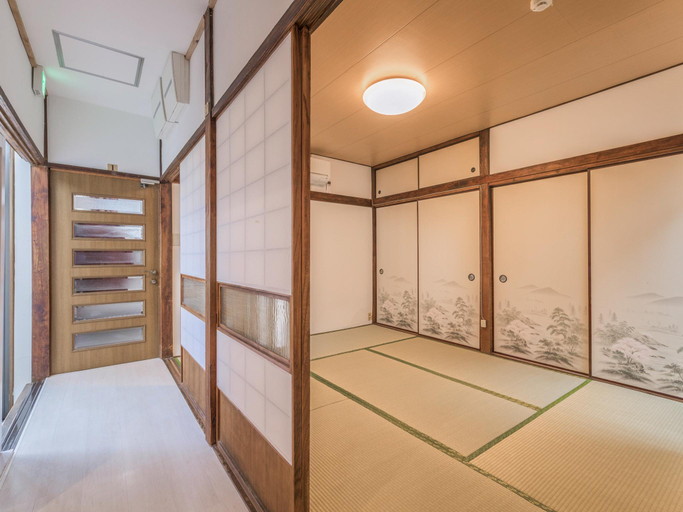Others 2, Keys House, Katsushika