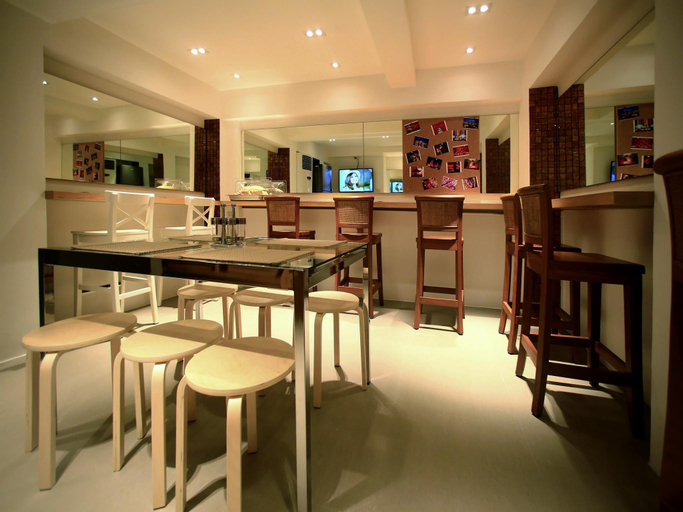 Food & Drinks 5, Silom One, Bang Rak