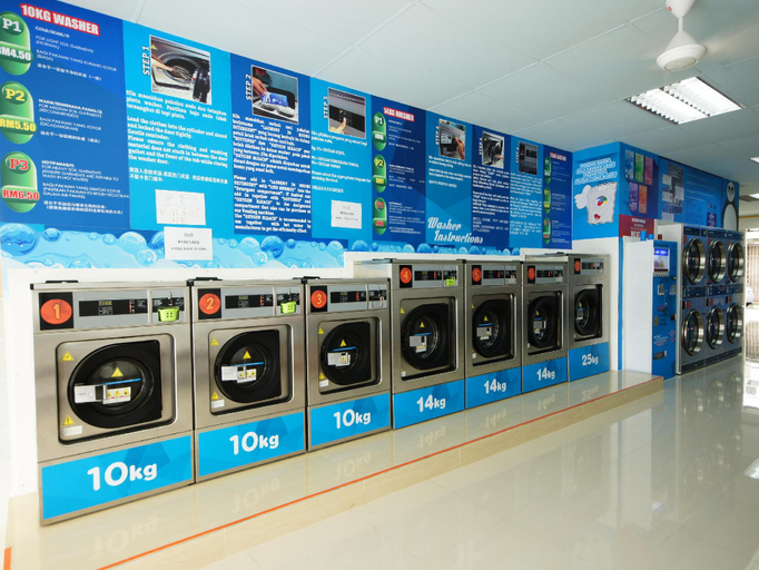 Others 5, One Point Inn King Centre, Kuching