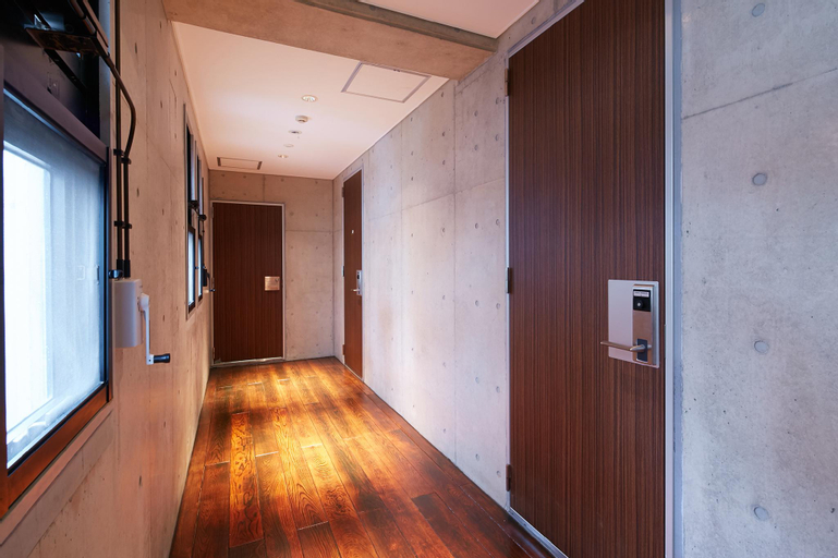 Public Area 3, Secret House Makishi, Naha