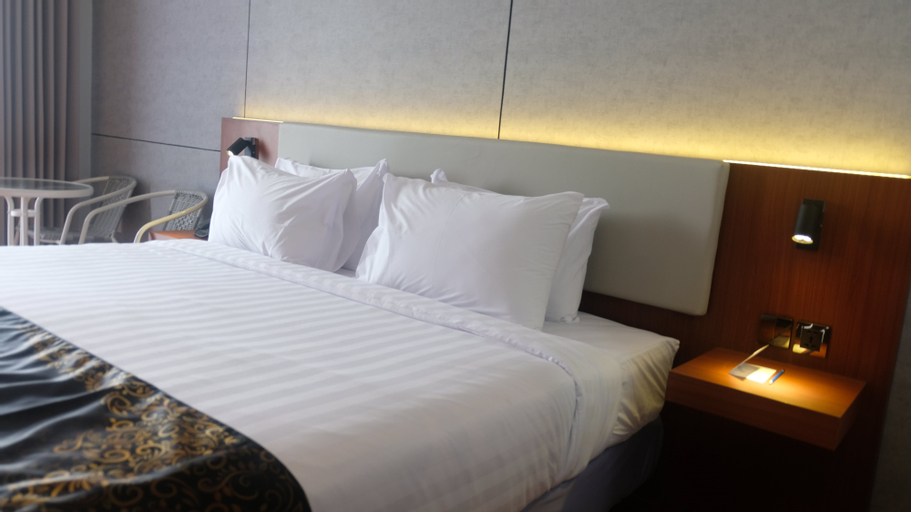 Bedroom 8