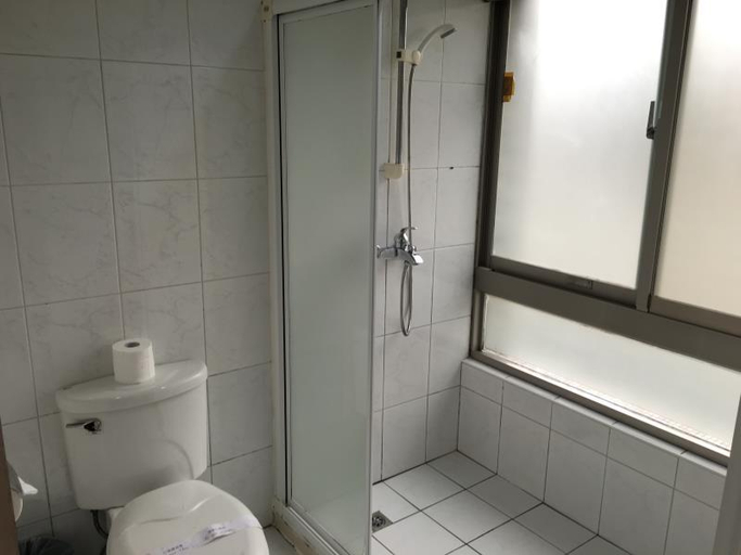Bathroom 3, Daylight Hotel, New Taipei City