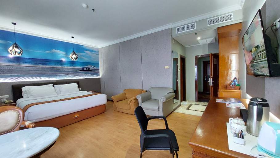 Bathroom 4, Grand Victoria Hotel, Samarinda