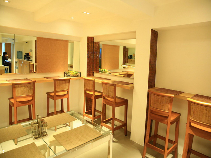 Others 5, Silom One, Bang Rak
