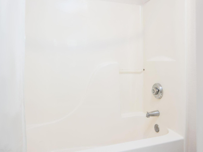 Bathroom 5, Hawthorn Suites by Wyndham Albuquerque, Bernalillo