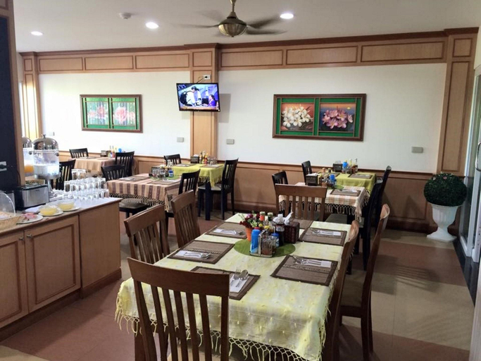 Food & Drinks 5, Siamtara Palace Hotel, Muang Maha Sarakam