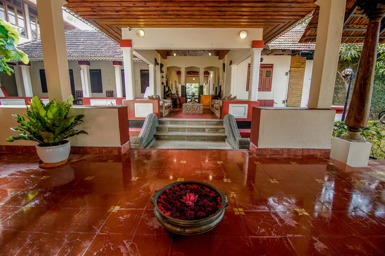 Public Area 2, Flamingo Boutique Hotel & Ayurvedic Spa, Alappuzha