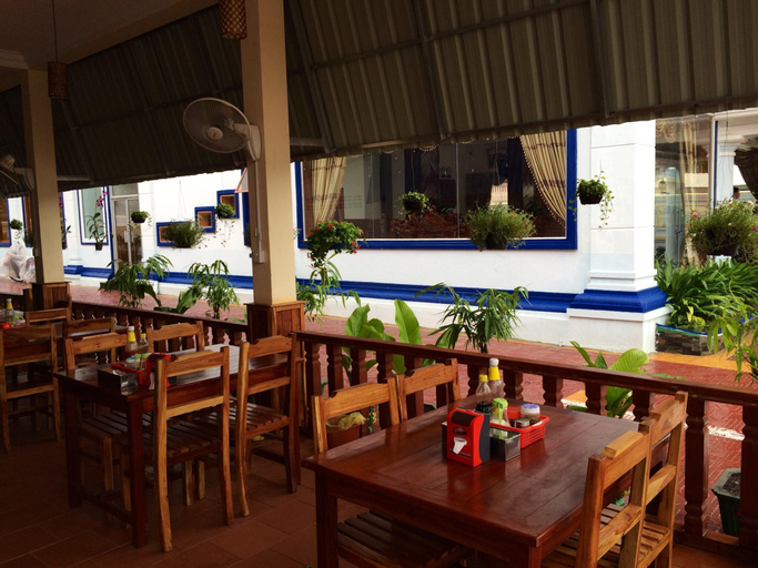 Food & Drinks 4, Emerald Bb Battambang Hotel, Svay Pao