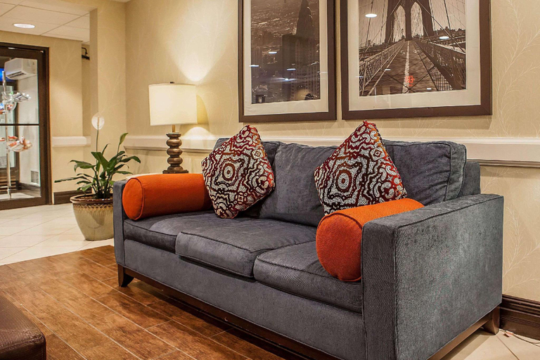 Public Area 2, Comfort Inn & Suites Somerset - New Brunswick, Somerset