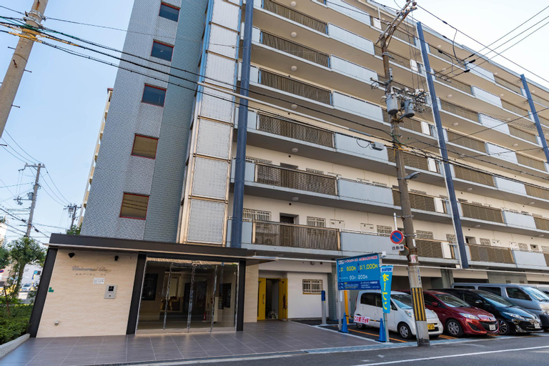 Universal Bay Condominium, Osaka