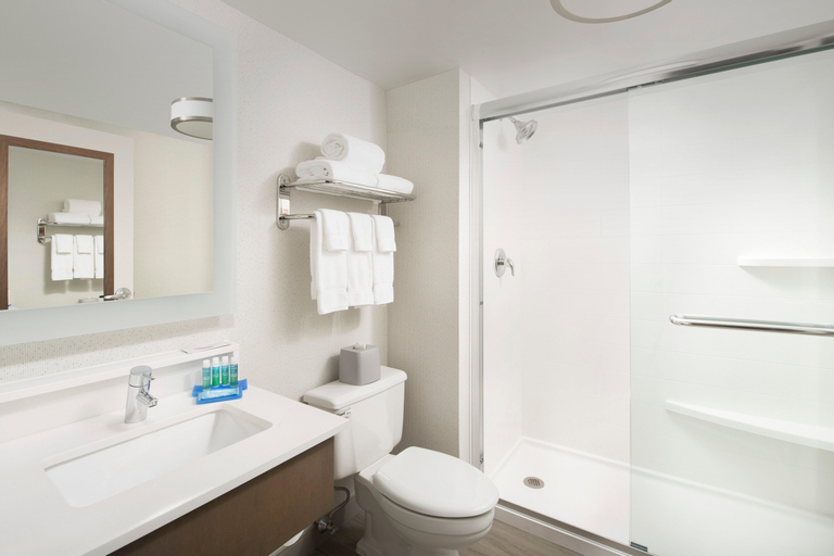 Bathroom 8