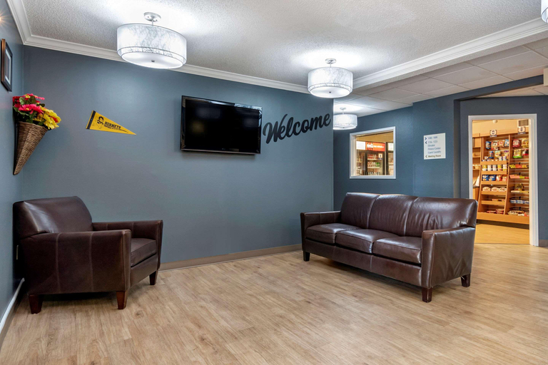 Public Area 3, MainStay Suites Emporia, Lyon