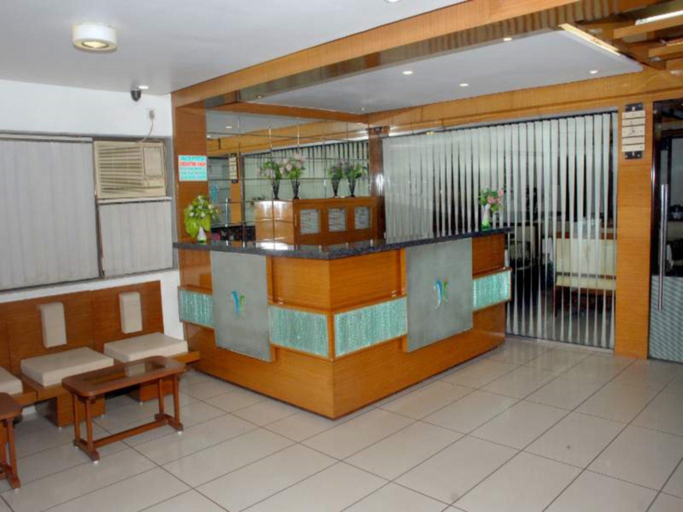 Others 3, Hotel Happiness, Surat