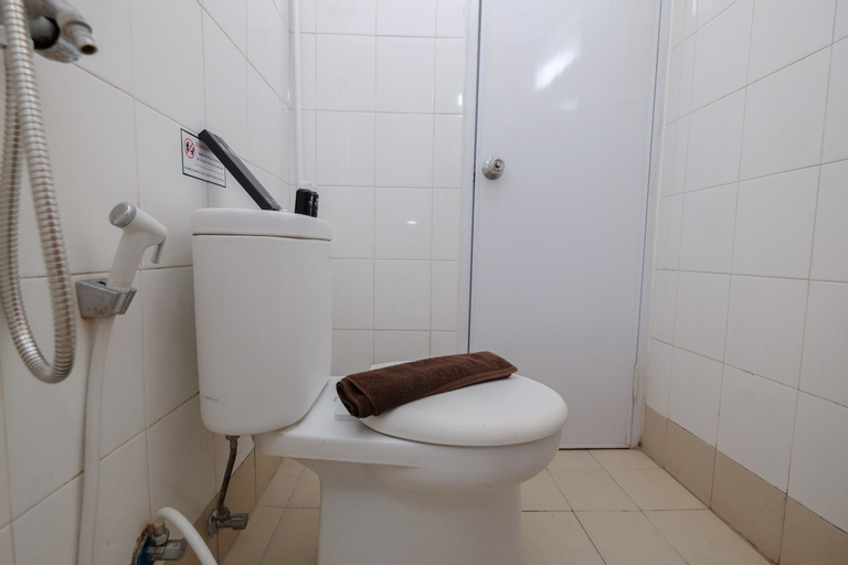 Bedroom 3, Comfort and Warm 2BR at Bassura City Apartment By Travelio, East Jakarta