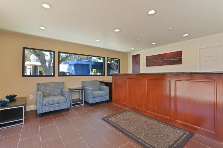 Public Area 3, Avenue Inn Downtown San Luis Obispo, San Luis Obispo