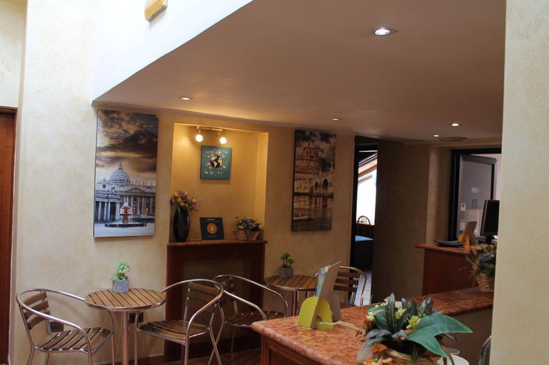 Food & Drinks 5, Nights in Rome Guest House, Roma