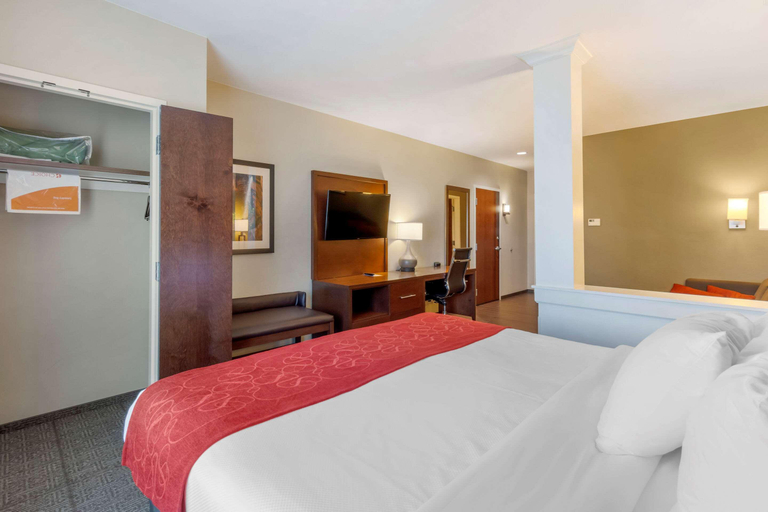 Bedroom 3, Comfort Suites Saint George, Washington