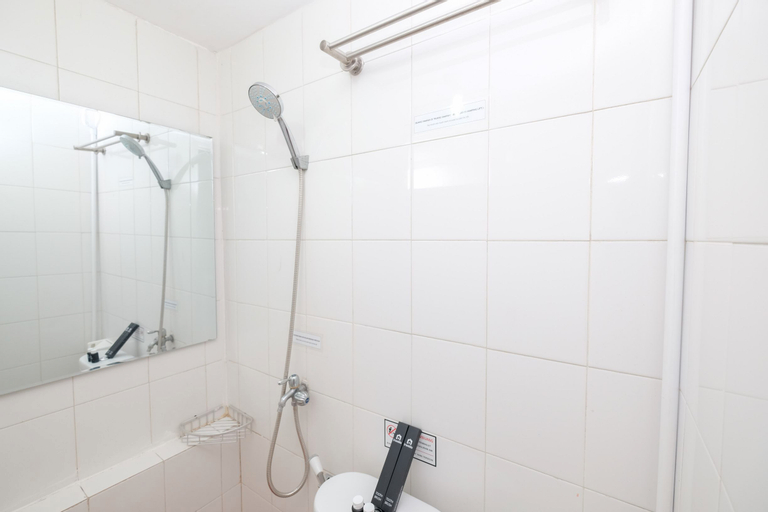 Bedroom 5, Comfort and Warm 2BR at Bassura City Apartment By Travelio, East Jakarta