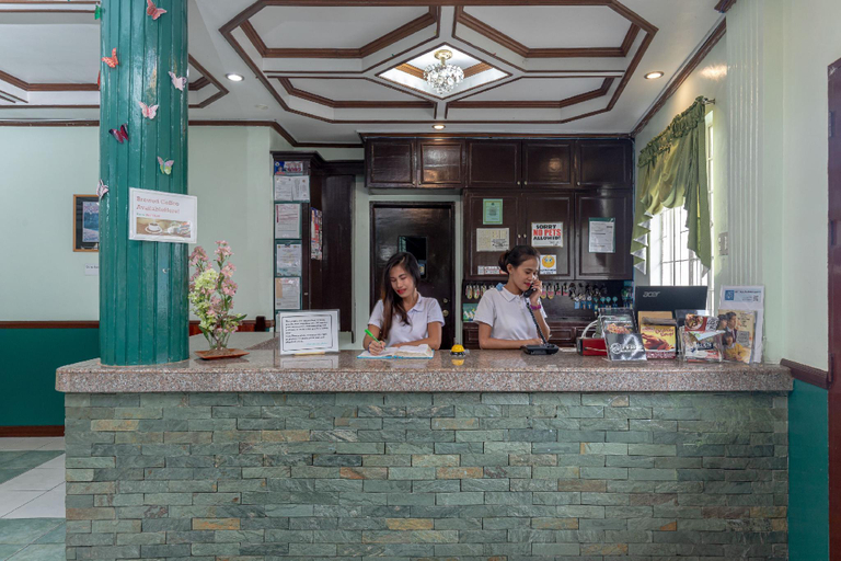 Public Area 2, ZEN Rooms Cool Breeze Tagaytay, Tagaytay City