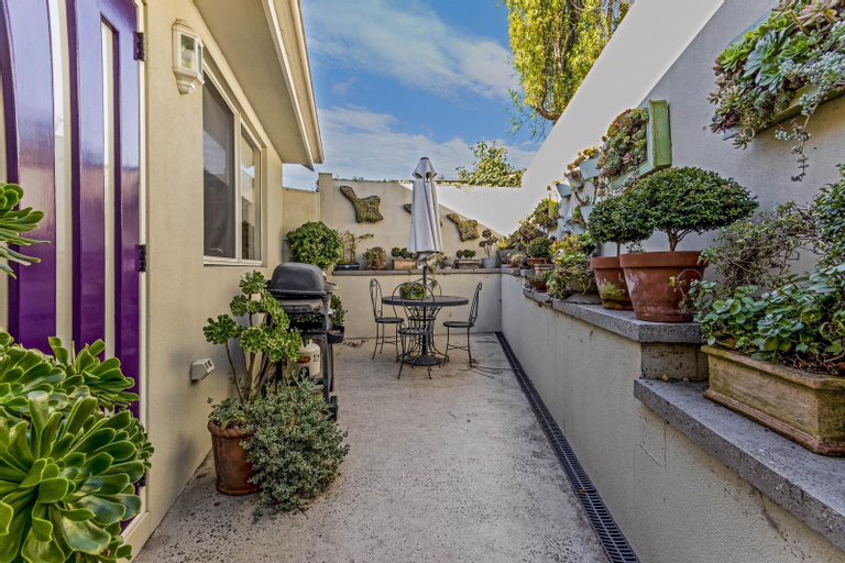 Topiary Haven Bed & Breakfast, Launceston - Pt B