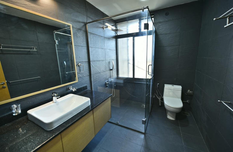 Bathroom 3, K Hotels Entebbe, Entebbe