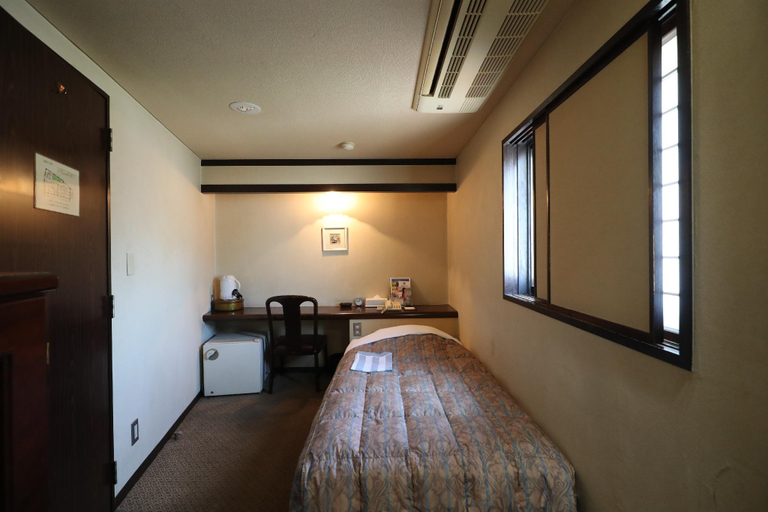 Bedroom 3, HotelYama, Nagano