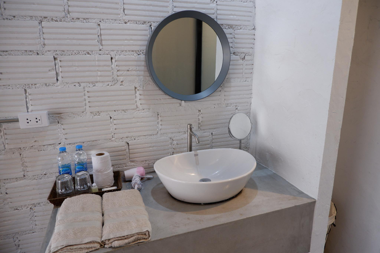 Bathroom 3, Black Elephant Boutique, Phunphin