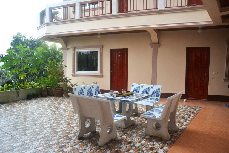 Others 2, Happy House, Mae Fa Luang