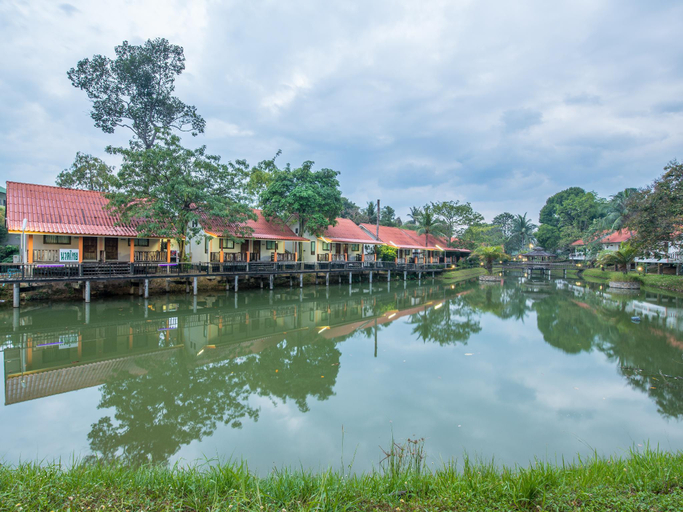 Others 3, Naku Resort, Bang Lamung