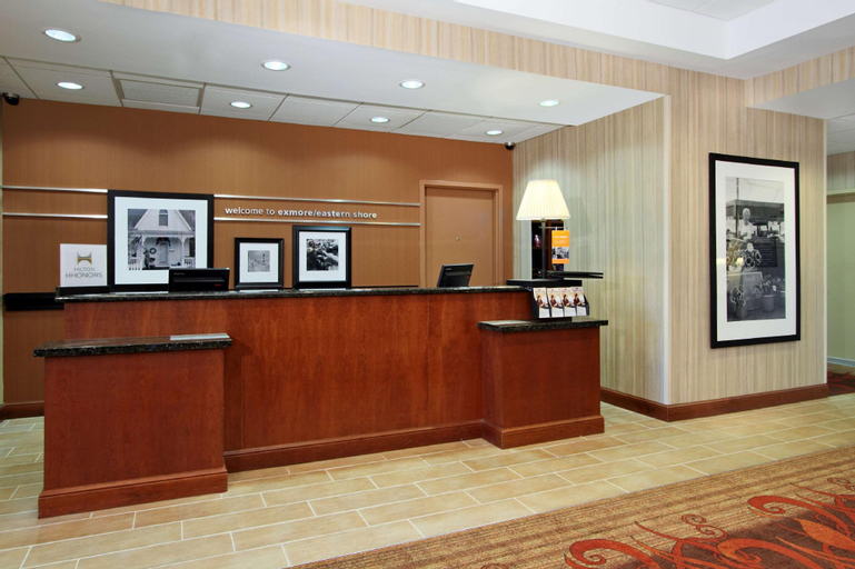 Public Area 2, Hampton Inn & Suites by Hilton Exmore/Eastern Shore, VA, Northampton