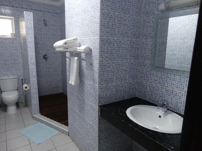 Bathroom 3, Anse Norwa Self Catering
