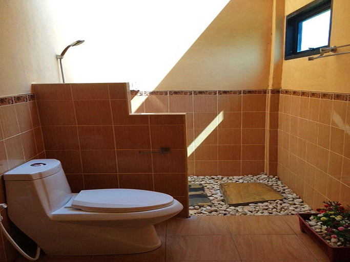 Bathroom 3, Aneto Valley Resort, Wang Num Khiaw