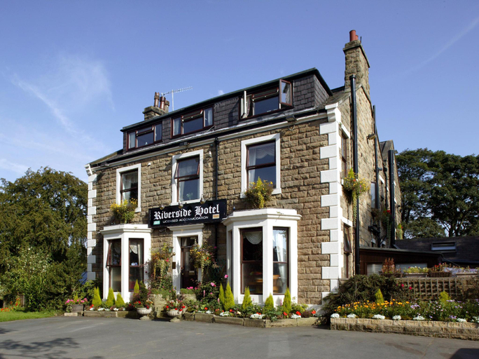 Others 4, Ilkley Riverside Inn, Bradford