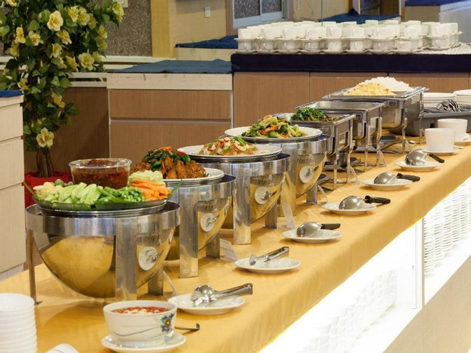 Food & Drinks 5, Bay Srinakarin Hotel, Muang Samut Prakan