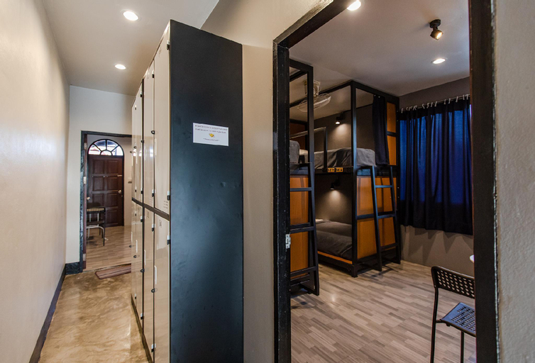 Bedroom, The Z Nite Hostel, Phuket Island