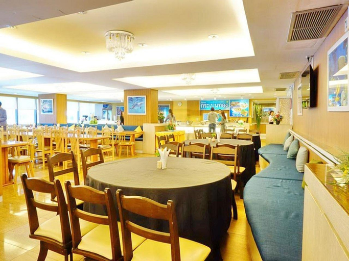 Food & Drinks 5, Bay Srinakarin Hotel, Muang Samut Prakan