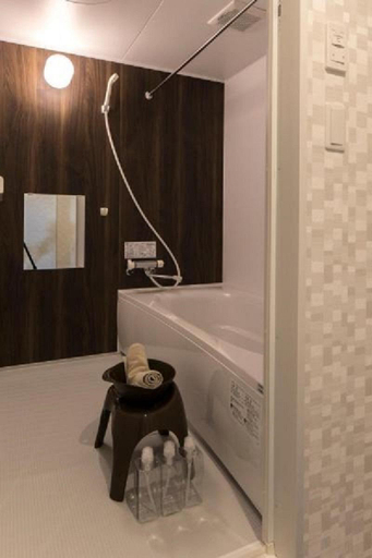 Bathroom 4, Pinn N4E2 1, Sapporo