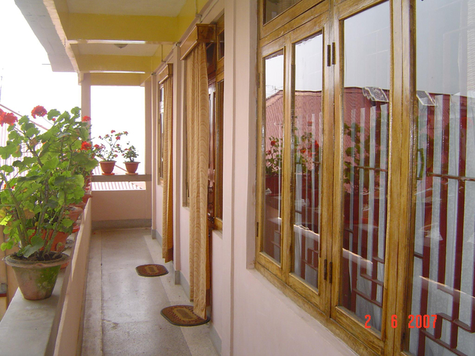 Others 4, Deki Lodge, Darjiling