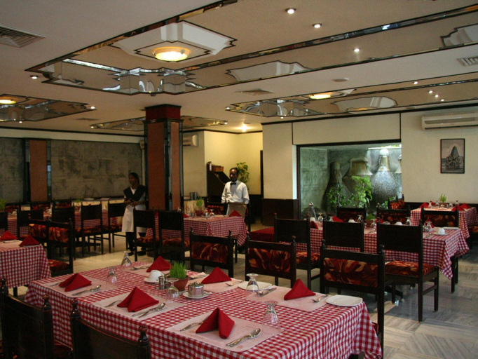 Food & Drinks 2, Hotel Parisutham Tanjore, Thanjavur