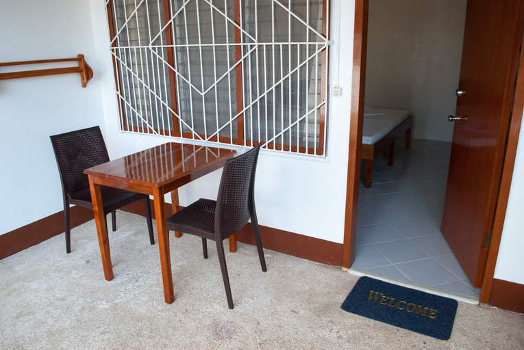 Others 2, Divers Lodge, Moalboal