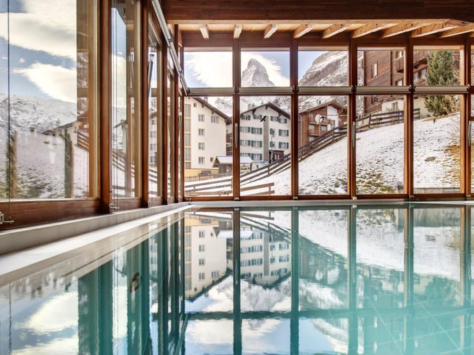 Swimming pool 3, Hotel Metropol and Spa Zermatt, Visp