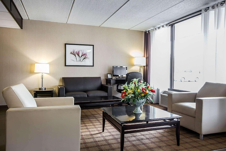 Public Area 2, Quality Inn Hartsville, Darlington