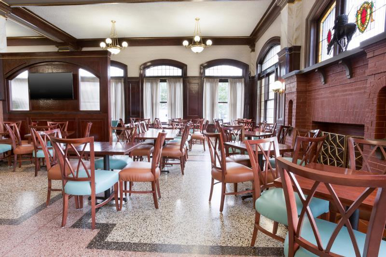 Food & Drinks 4, Drury Inn & Suites St. Louis Union Station, Saint Louis