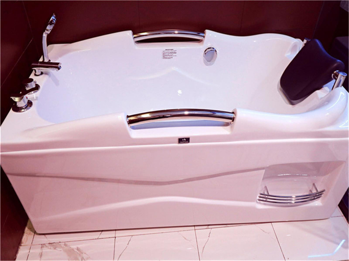 Bathroom, Xana Hotelle·Xining Dashizi Central Square, Xining