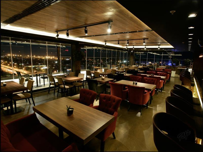 Food & Drinks 4, RYS Hotel, Merkez