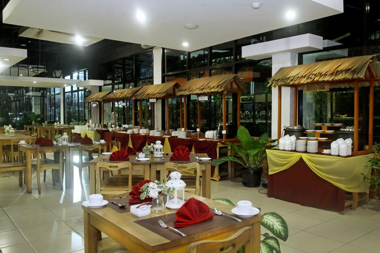 Restaurant 2, Burza Hotel Lubuk Linggau, Lubuklinggau