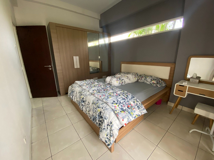 Bedroom 5, Comfort 2BR at Cosmopolis Apartment, Surabaya