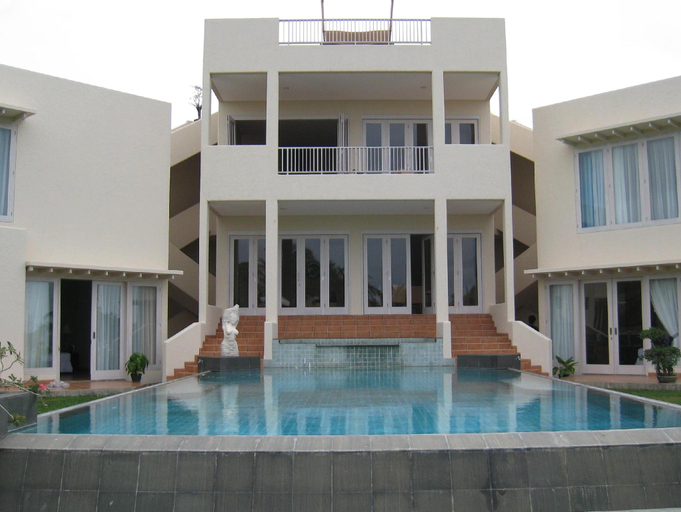 Exterior & Views 1, Blue Whale Sanctuary Hotel, Pandeglang