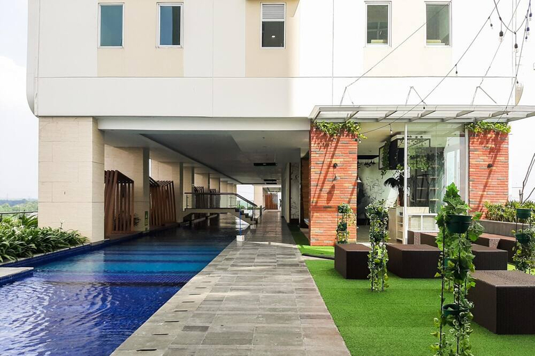 Sport & Beauty, Minimalist and Cozy Living Studio Apartment at B Residence By Travelio, Tangerang Selatan